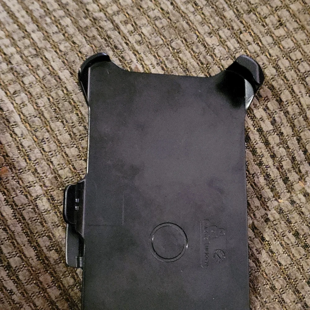 NEW S21 ultra otter box Cellphone clip